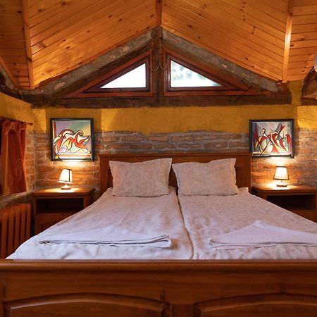 Casa De Artes Guest House Balchik Esterno foto