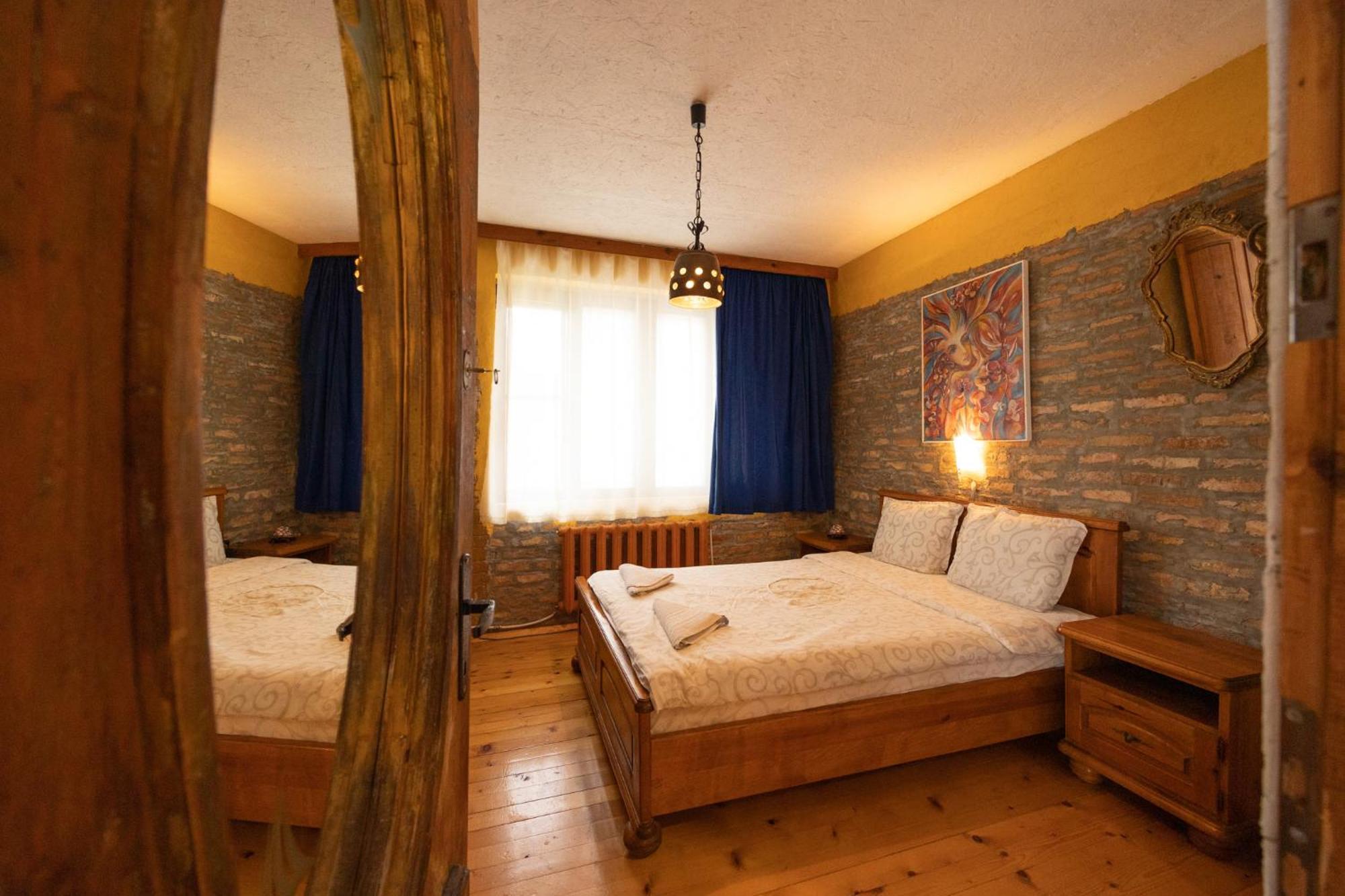 Casa De Artes Guest House Balchik Esterno foto