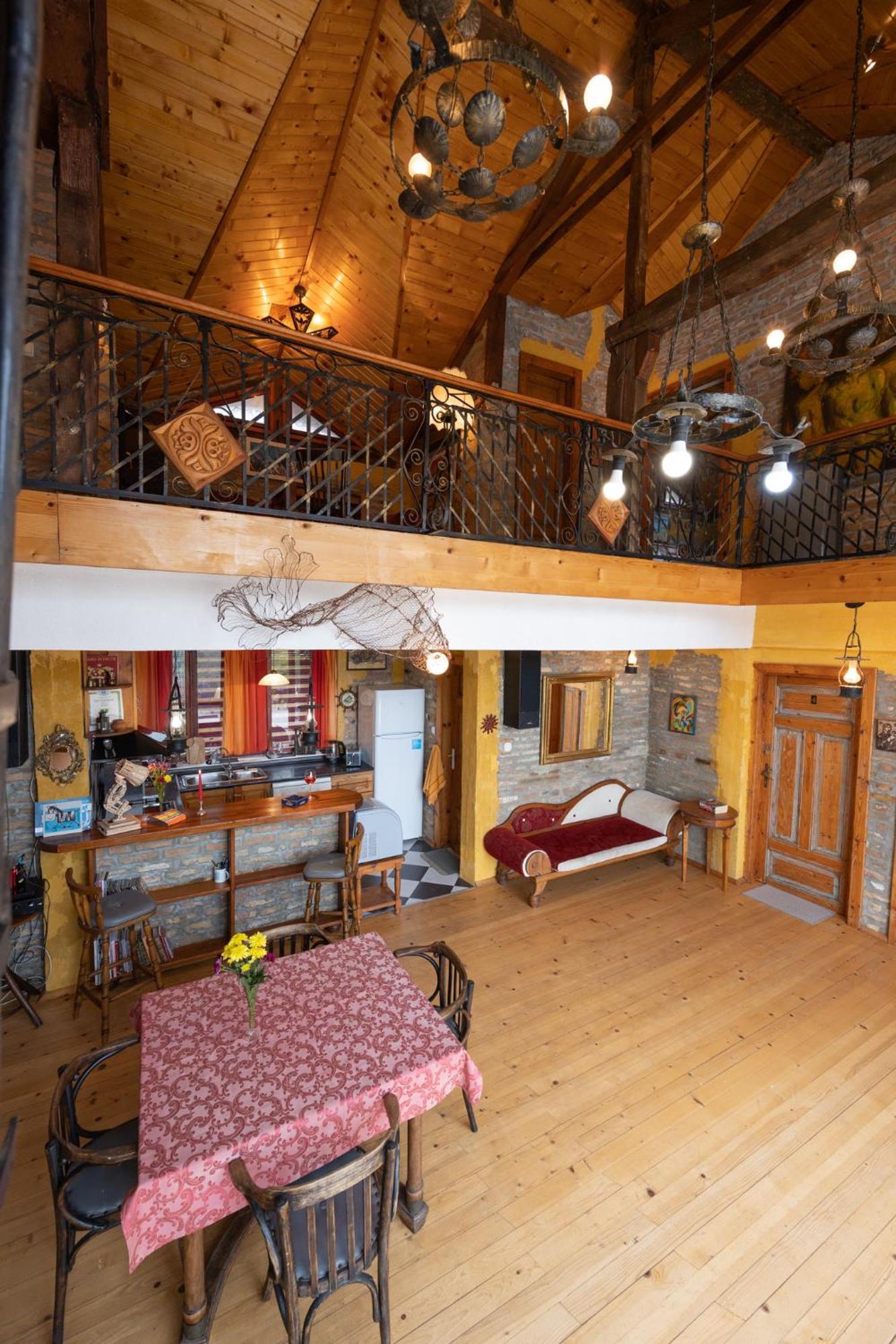 Casa De Artes Guest House Balchik Esterno foto