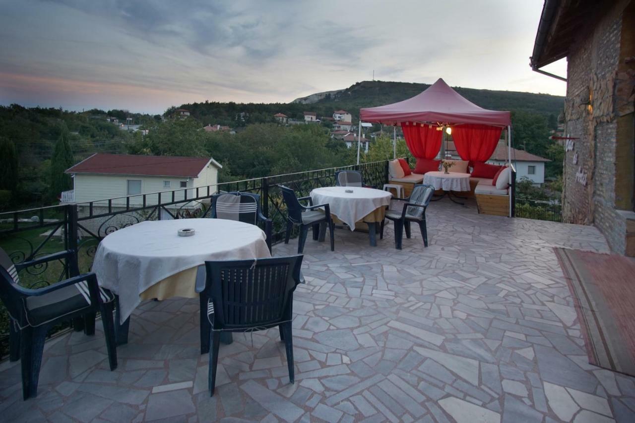 Casa De Artes Guest House Balchik Esterno foto